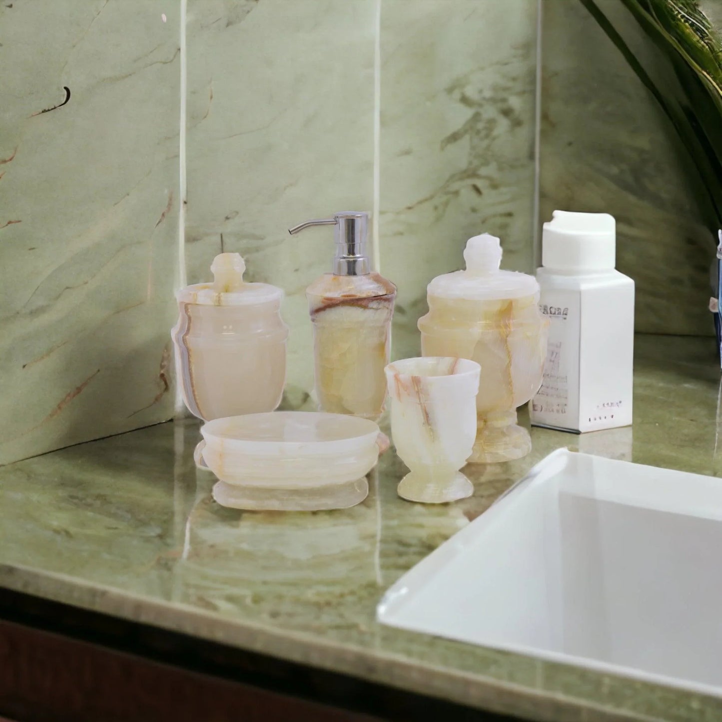 5-Piece bathroom Accessories Set of White Onyx - Nature Home Decor
