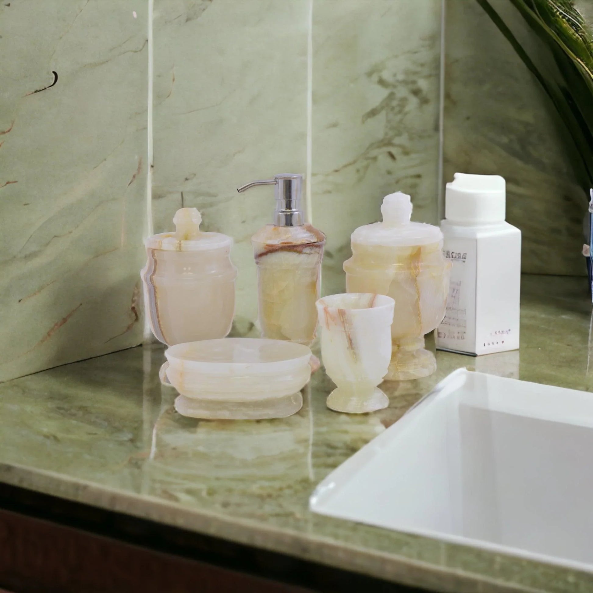5-Piece bathroom Accessories Set of White Onyx - Nature Home Decor