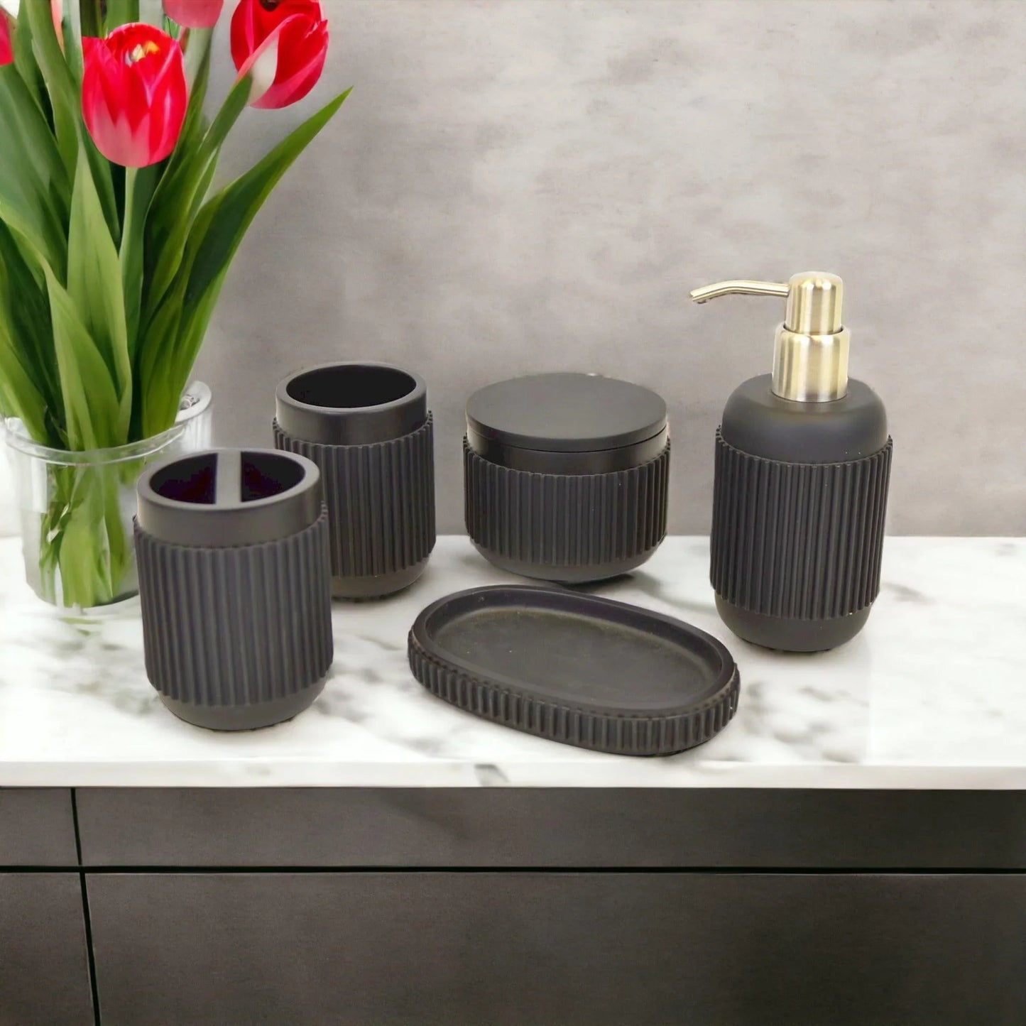 Bathroom Accessories Set of Black Ribbed Design | Rainbow Elite Collection - Nature Home Decor