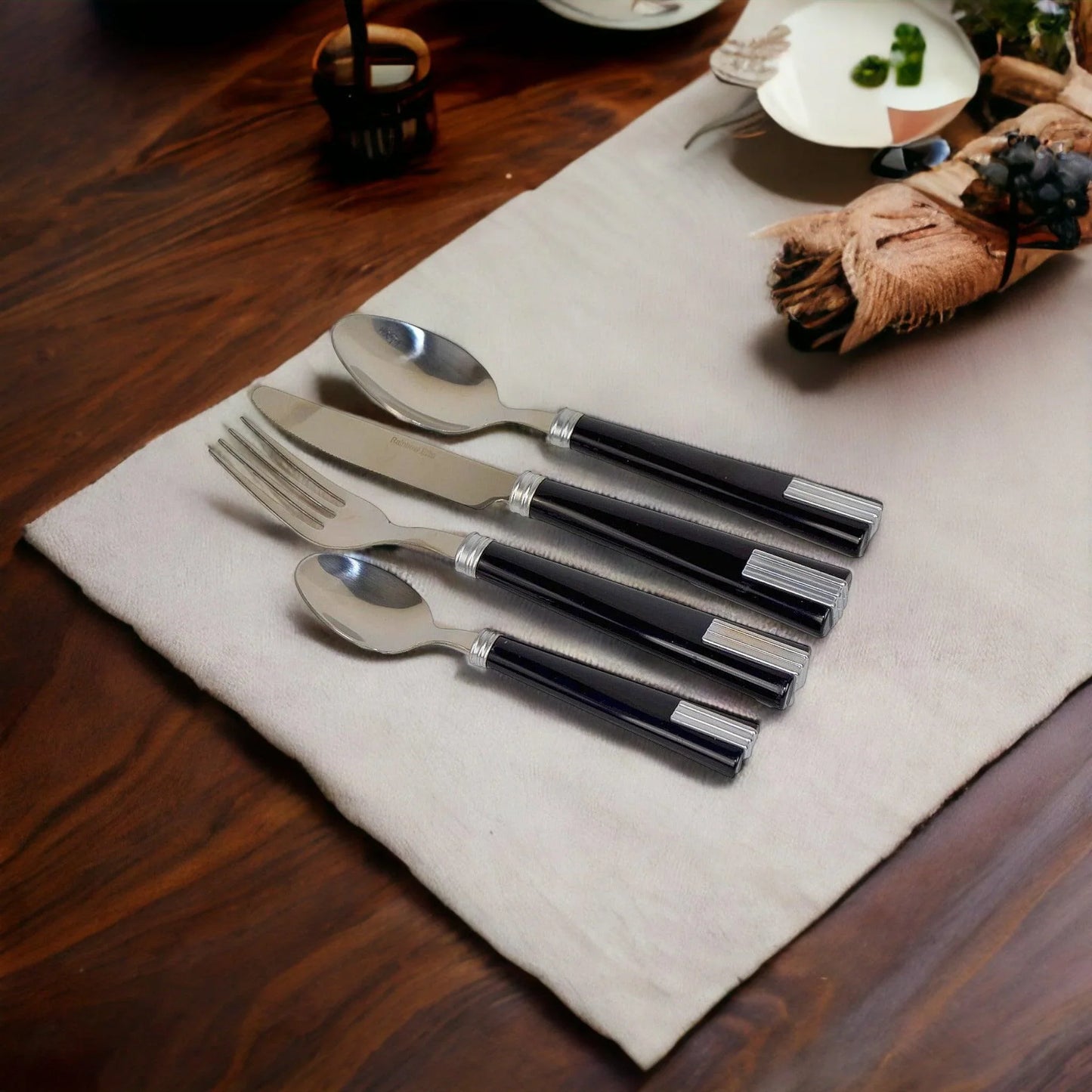 Black Flatware Set - Nature Home Decor
