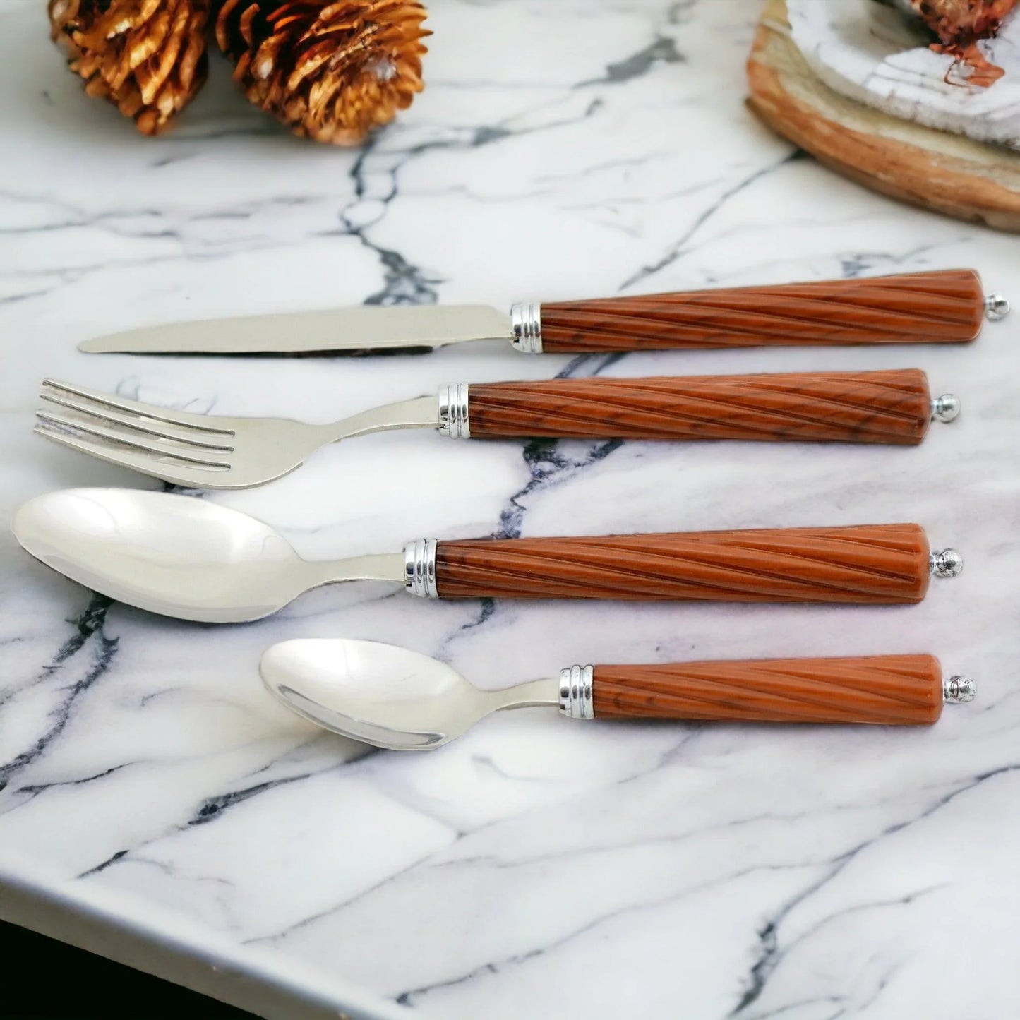 Flatware with Wood Handles - Nature Home Decor