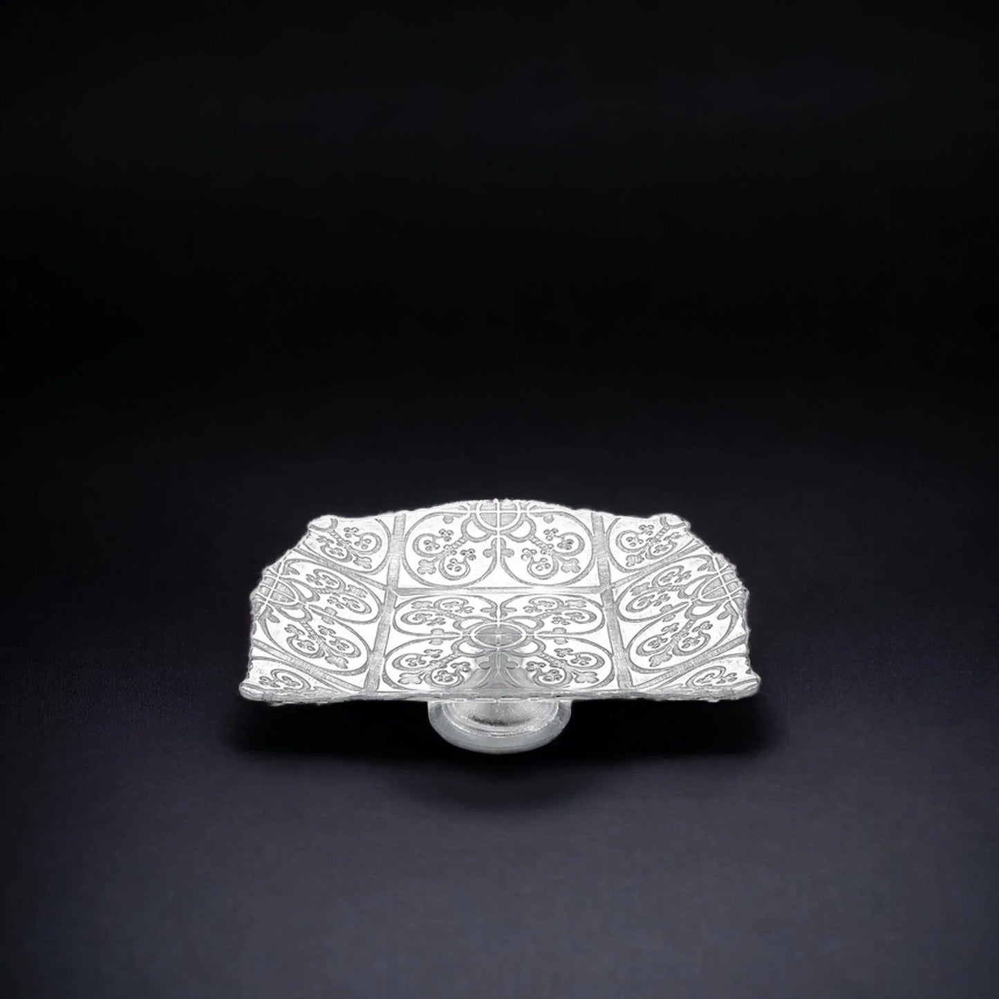 Guinnevere Silver Serving Dish - 12 inch Party Tray - Nature Home Decor