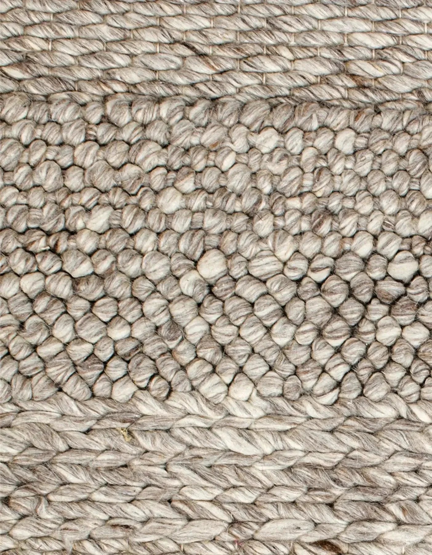 Hand-woven Textured Rug - Nature Home Decor