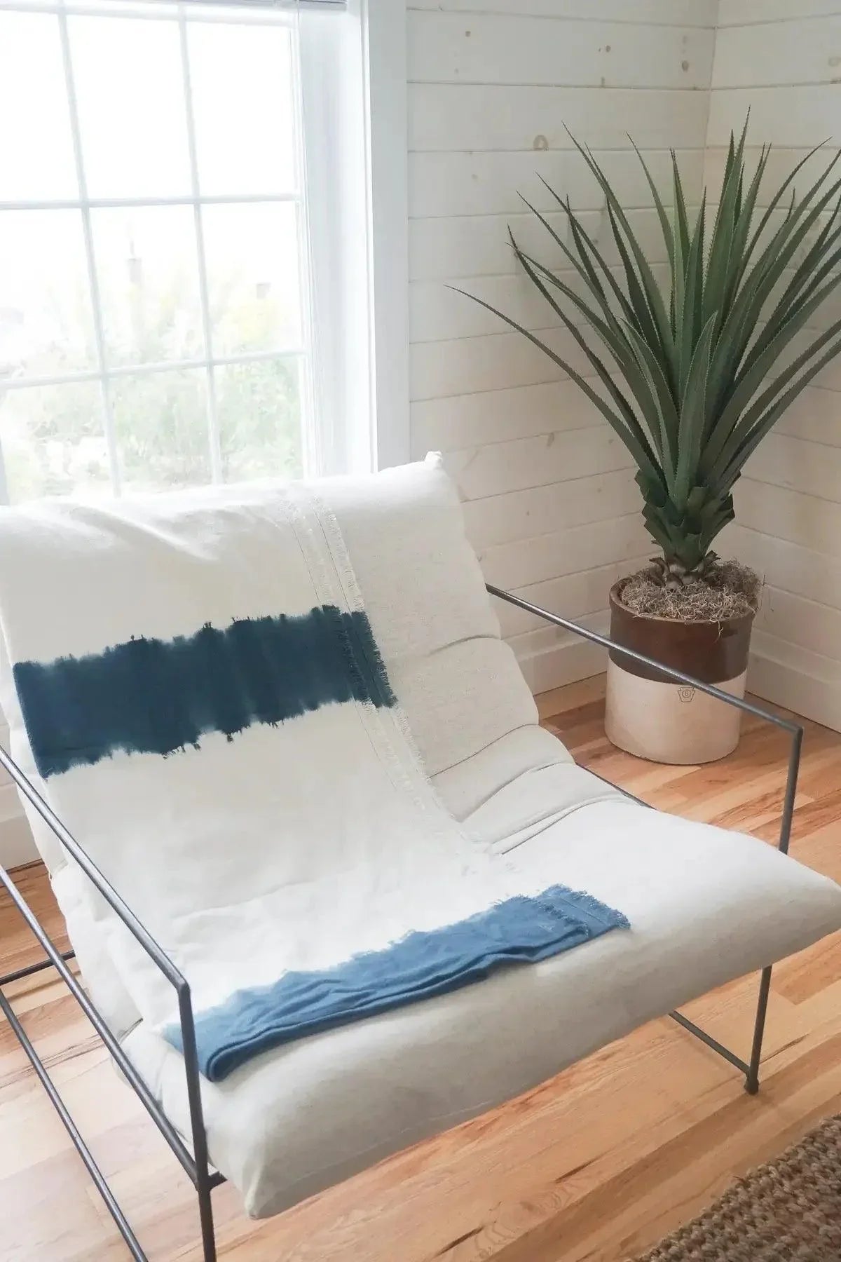 Indigo Blue Tie Dye Cotton Throw - Nature Home Decor