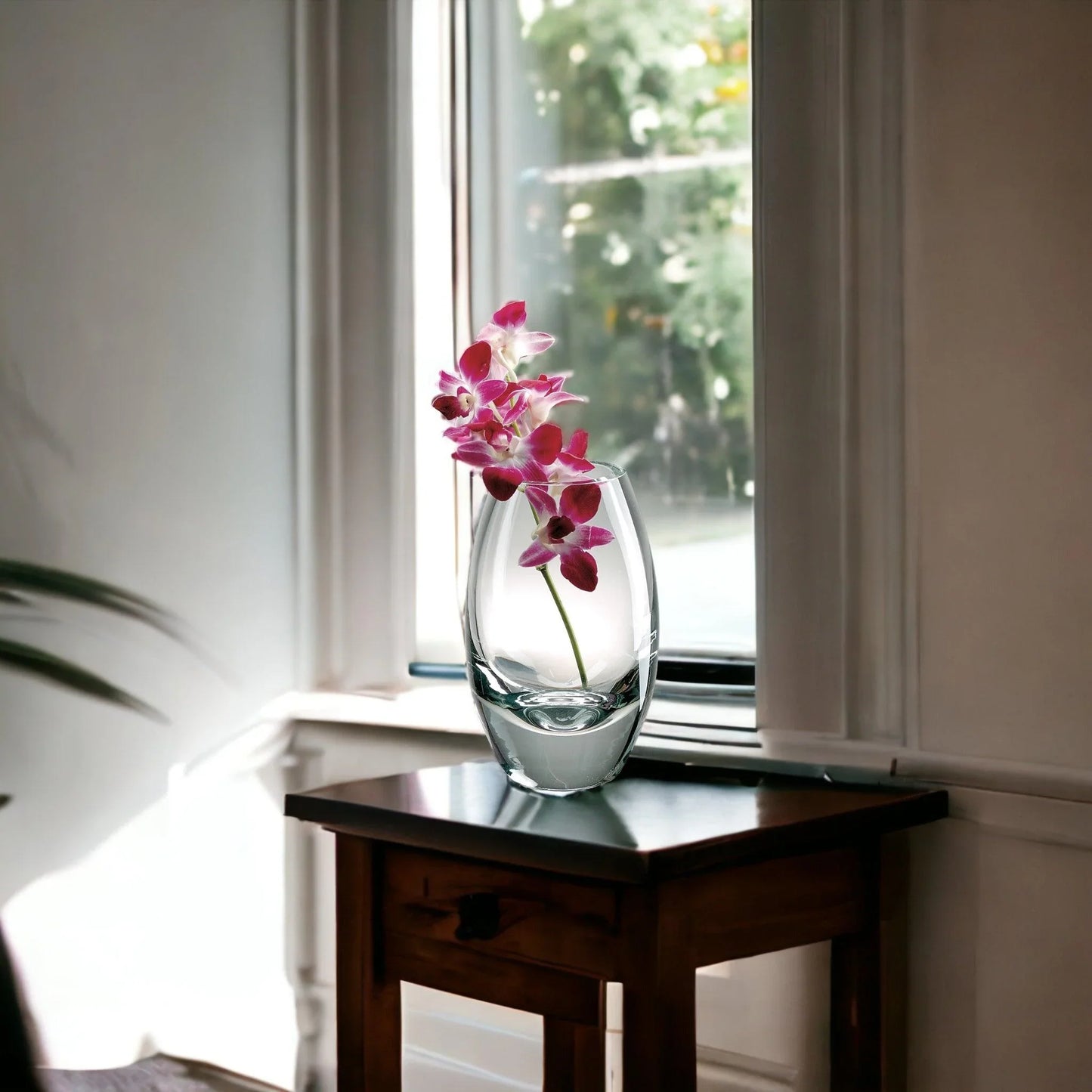 Radiant European Clear Crystal 9 inch Vase - Nature Home Decor