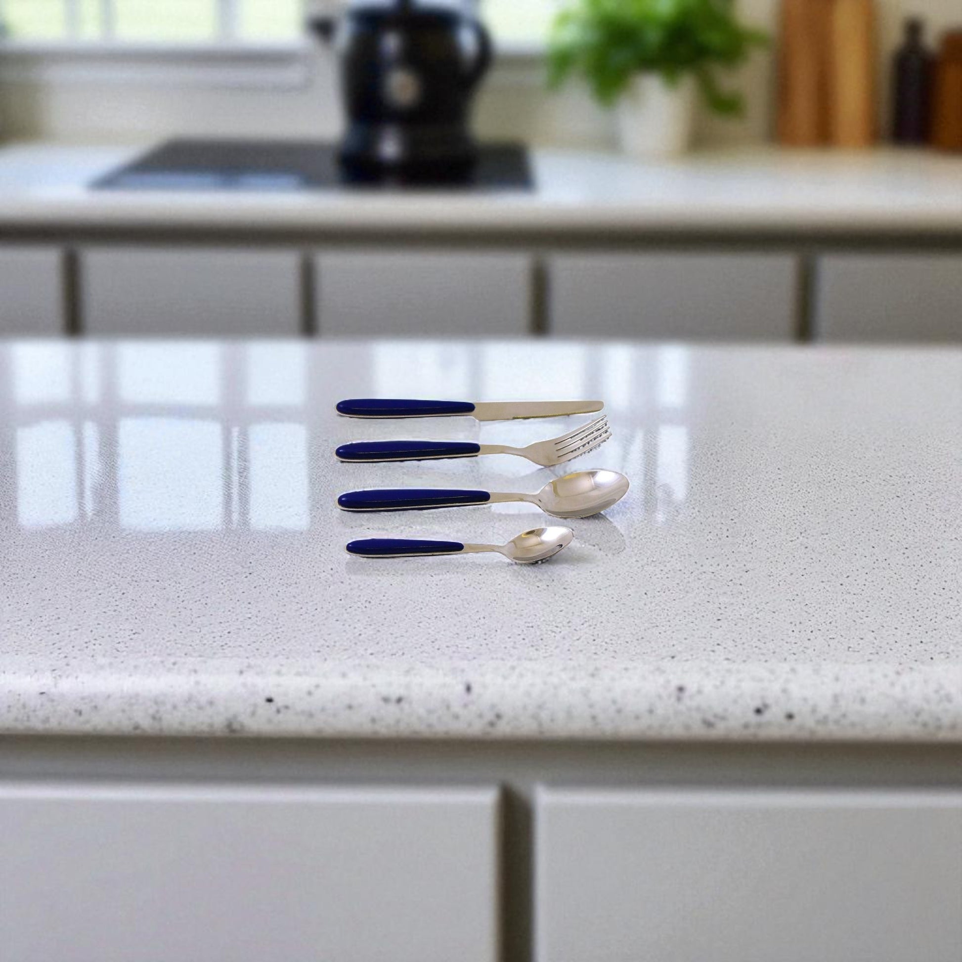 Flatware Set with Blue Handles - Nature Home Decor