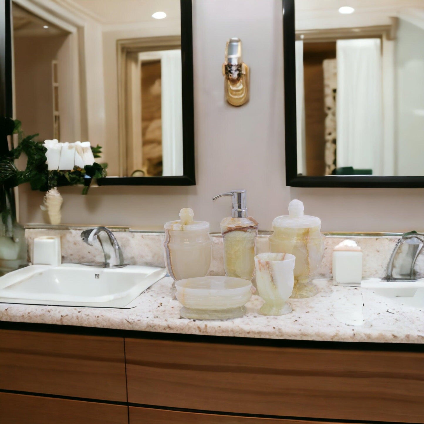 5-Piece bathroom Accessories Set of White Onyx - Nature Home Decor