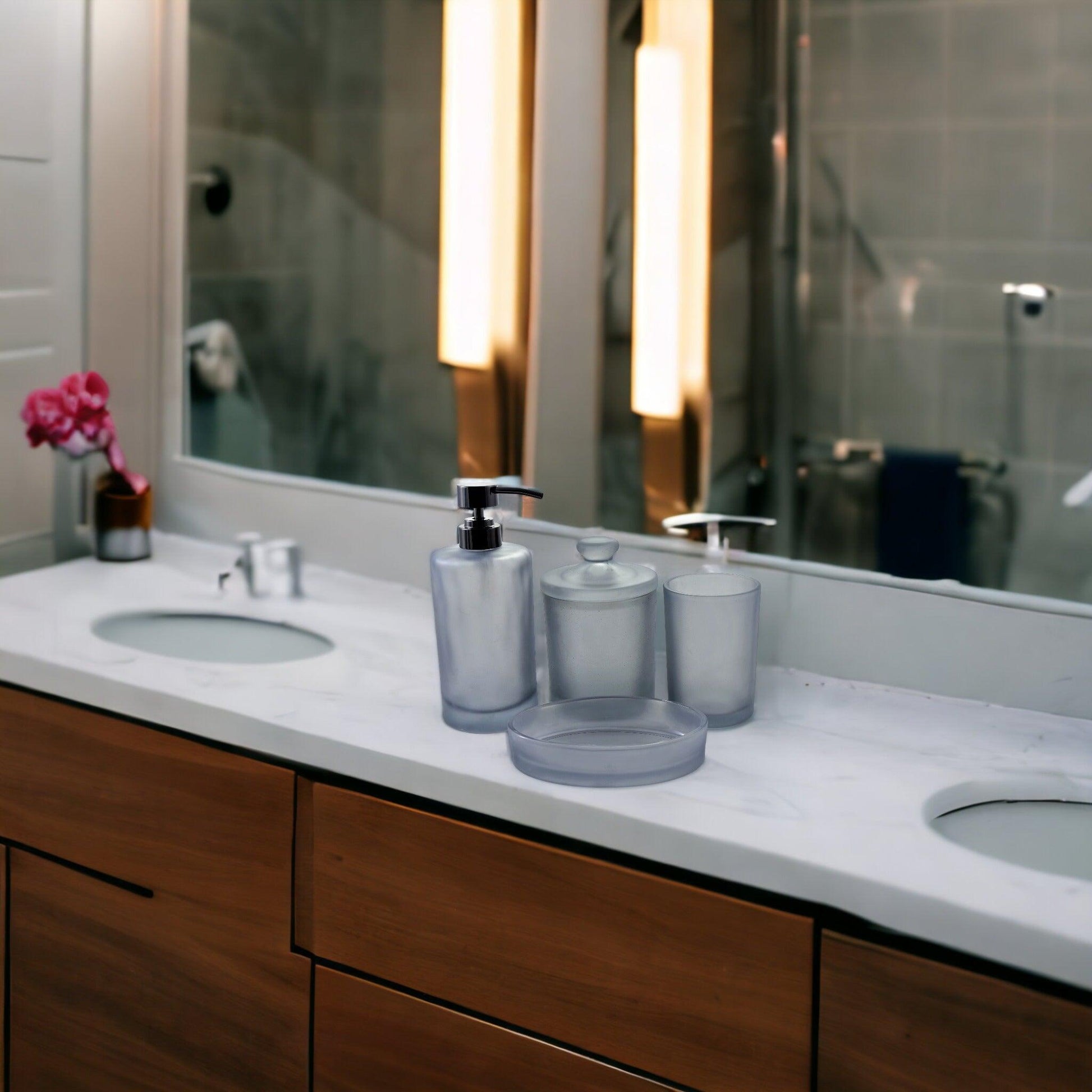 Vanity & Bathroom Accessories, Modern & Contemporary
