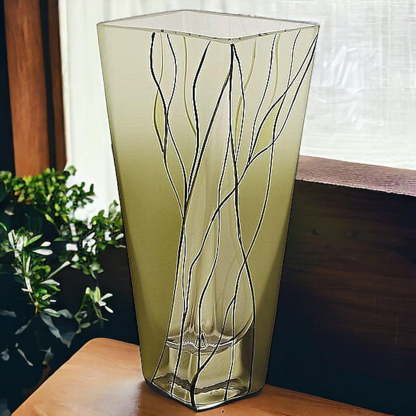 European Green Crystal 8-inch Square Vase - Nature Home Decor